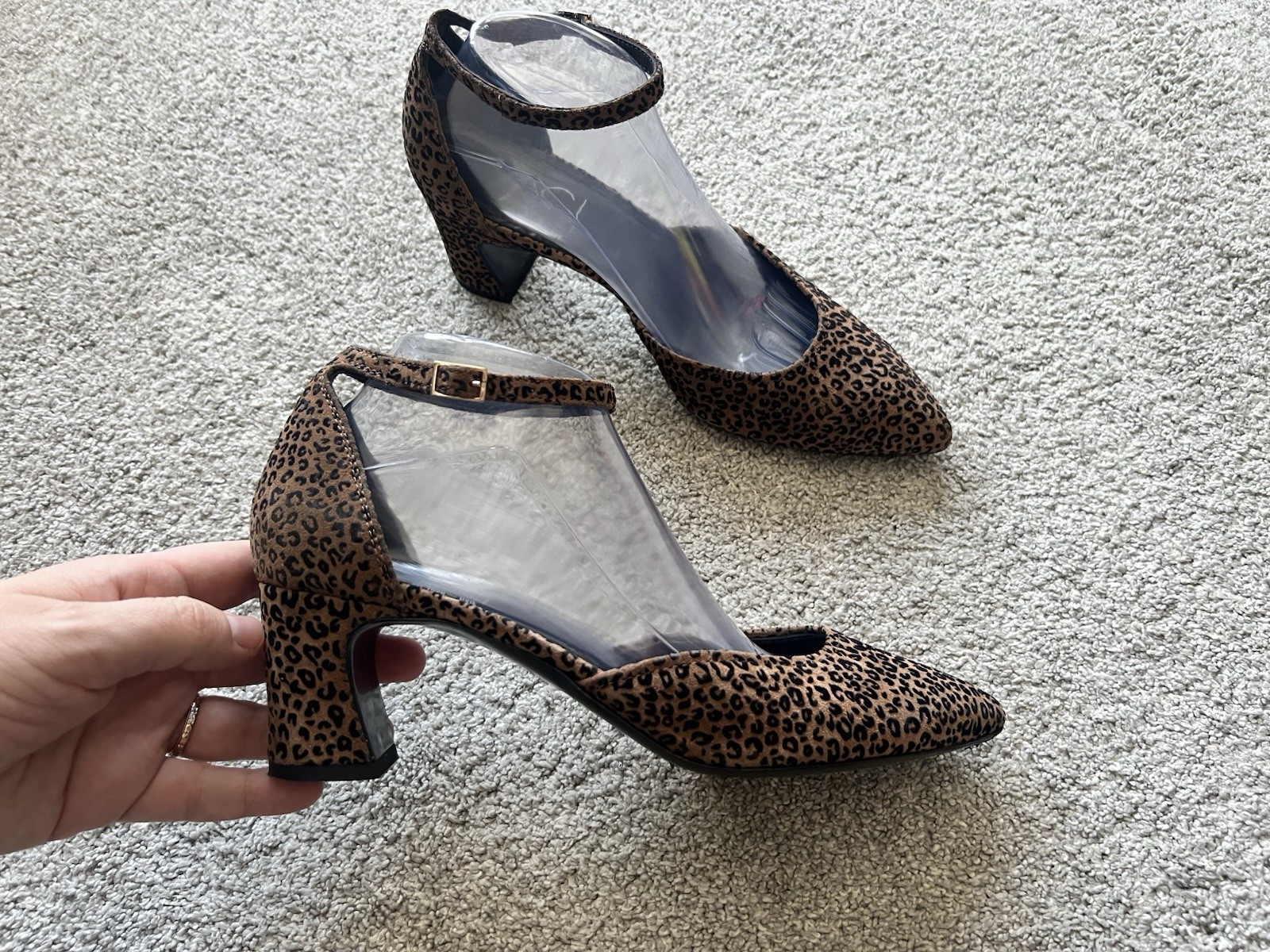 AGL Women’s Size 39.5 Leopard Block Heel Pointed Toe Ankle Strap