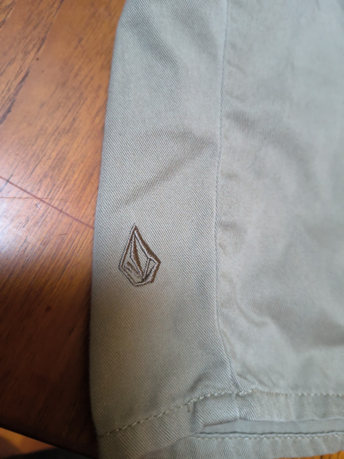 Volcom Men’s Shorts Sz 33