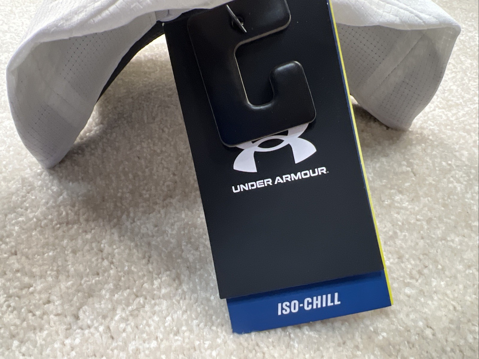 Under Armour Men’s UA Iso-Chill Adjustable Back Stretch Hat White Teal Logo