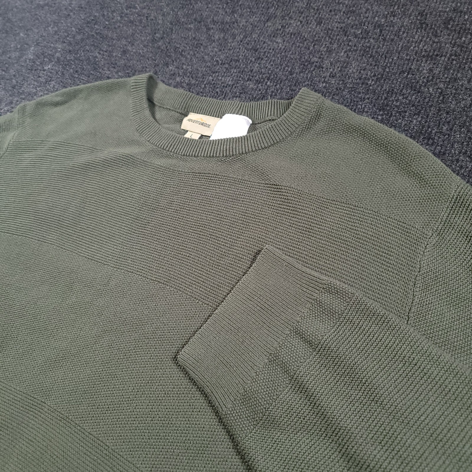 Adventuridge Men’s Base Layer Top Green Size L Thermal Knit Shirt