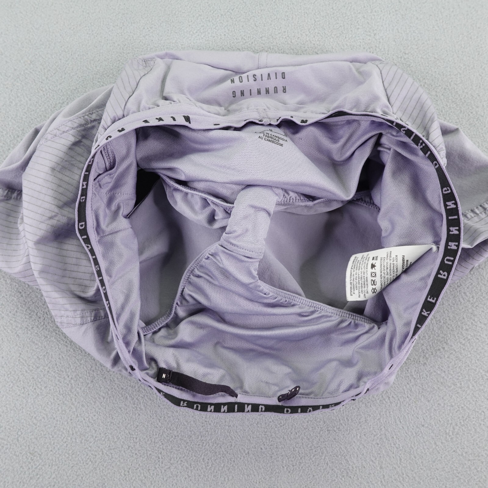 Nike Shorts Womens Medium Purple Lined Run Division Tempo Luxe 3″ Running Gym