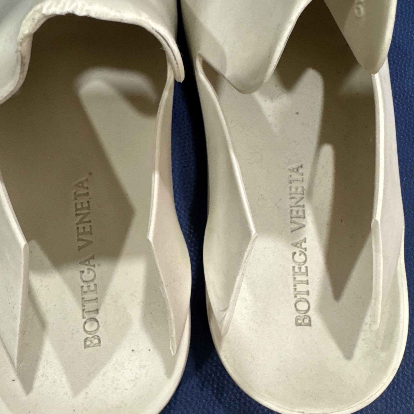 Bottega Veneta White Puddle Sandals Slip On Size 40 Rubber Clogs Unisex