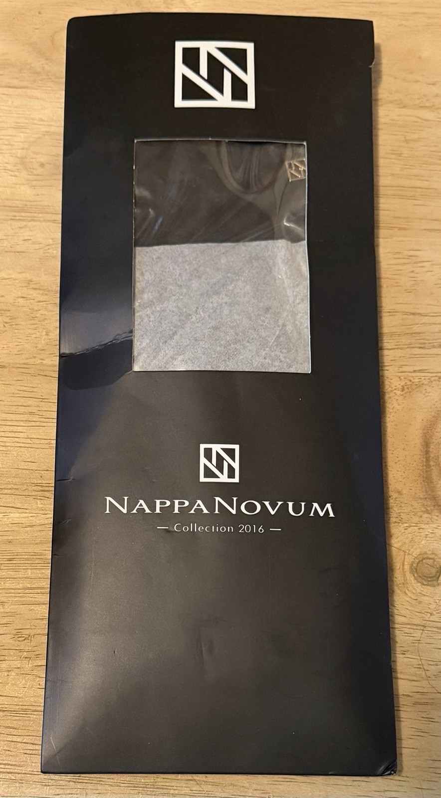 Nappa Novum Collection 2016 Black Nappa Leather Lambskin Women’s Gloves Size L