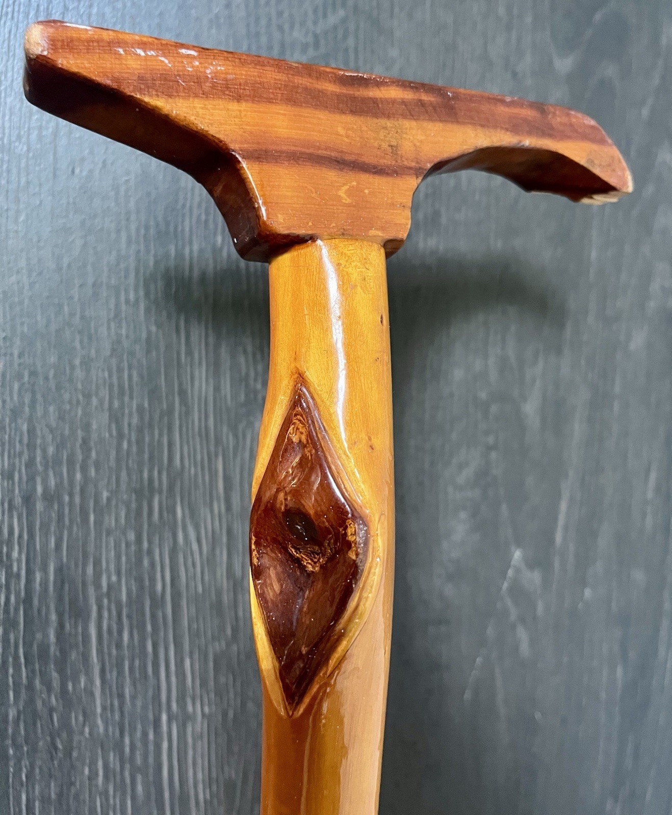 Beautiful Vintage Diamond Willow Twisted Wood Handmade 30” Walking Cane 10 Oz!