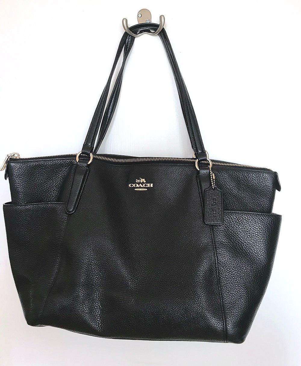Classic Authenticated Coach New York Ava Cross Grain Leather Chained Tote Black