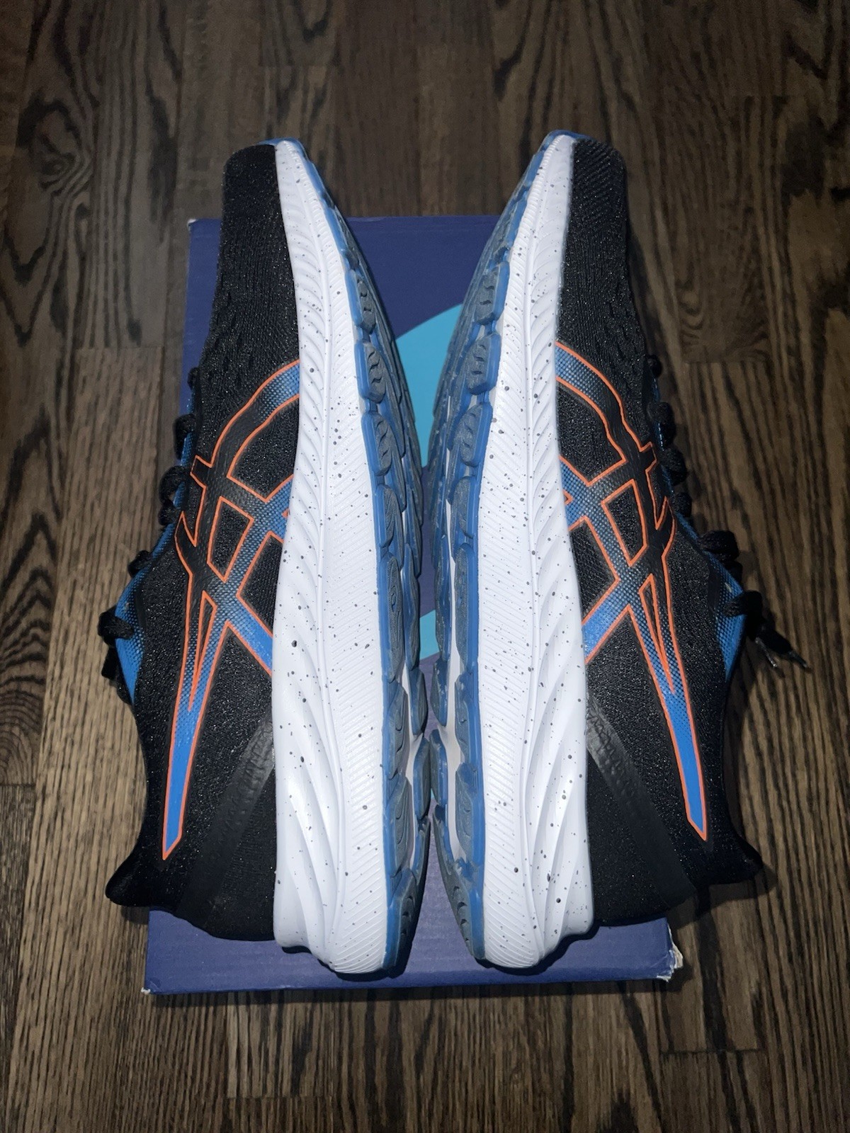 Asics Gel Excite 8 Black Marigold Orange Size 12- Worn Once! Pristine Condition!