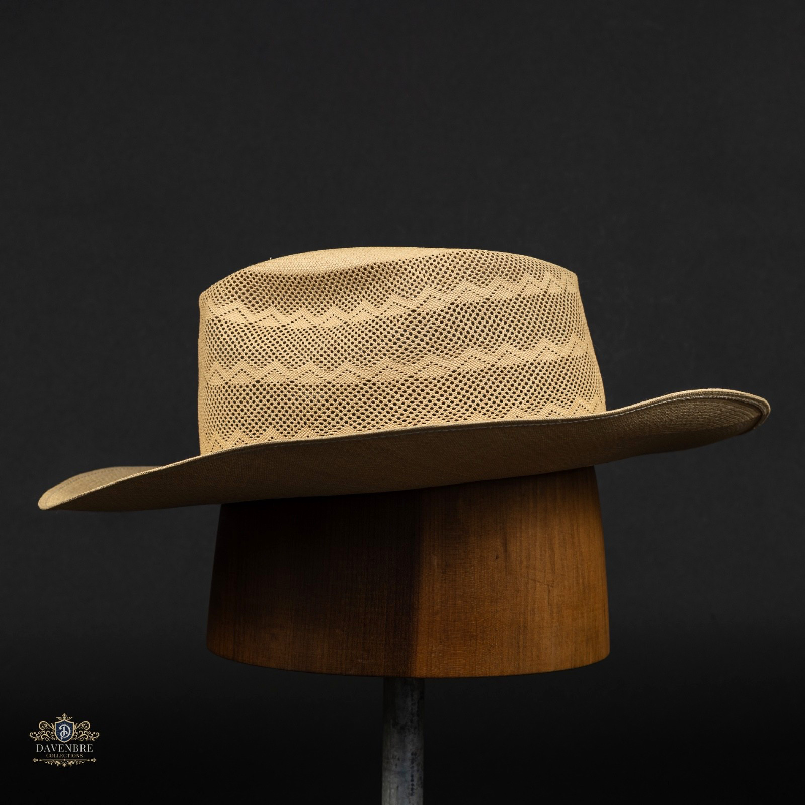 Montecristi Custom Hat Works Three Point Semi-Calado Straw Panama Natural 7 3/8
