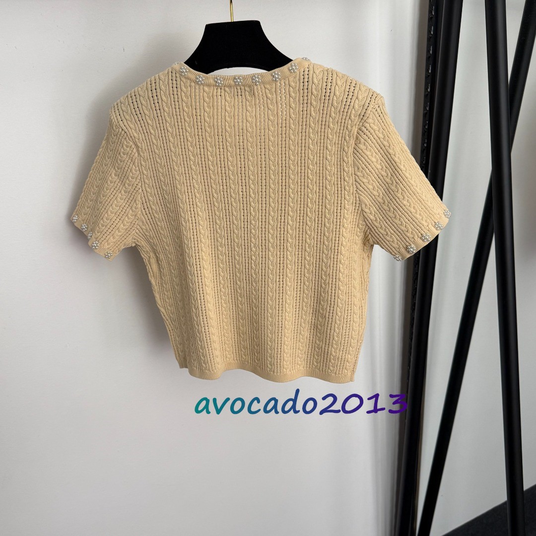 Sandro Women Pearl Button Round Neck Short Sleeved Knitted Cardigan Top