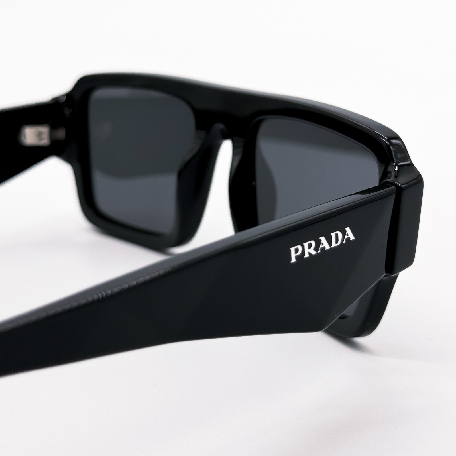 NEW PRADA SPR A05 16K08Z SQUARE BLACK PRA05S 16K08Z UNISEX PRADA SUNGLASSES