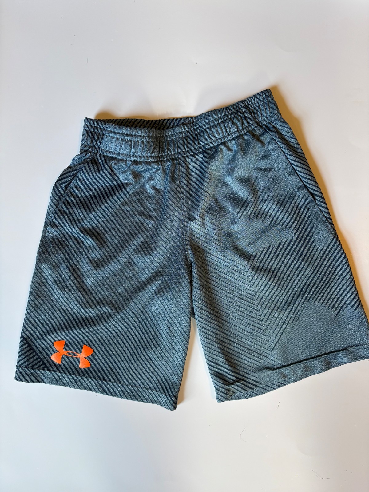 Under Armour Boys HeatGear Athletic Shorts Blue Gray Youth Small YSM Pockets