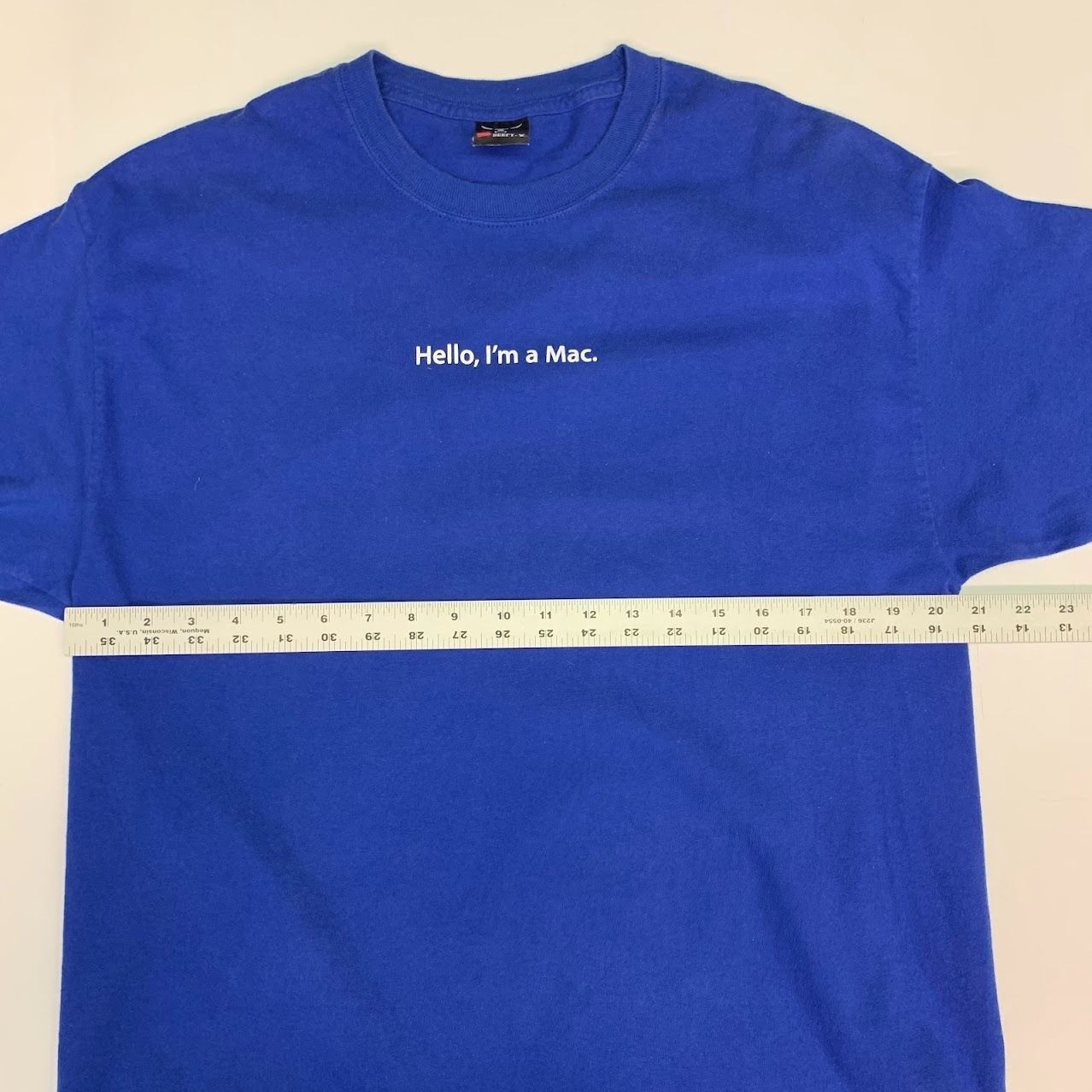 Apple Adults Hello I’m a Mac Beefy T Crew Neck Short Sleeve T Shirt Size L