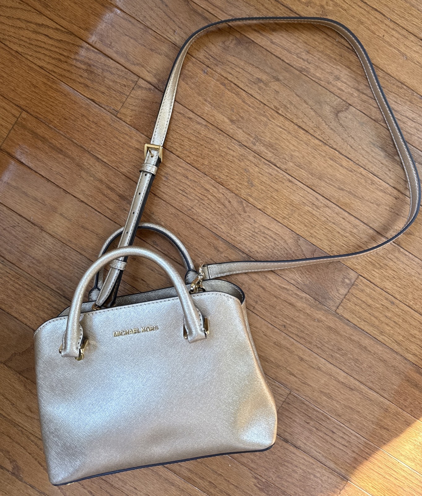 Michael Kors Savannah Small Satchel Handbag Gold Metallic Saffiano Leather Purse