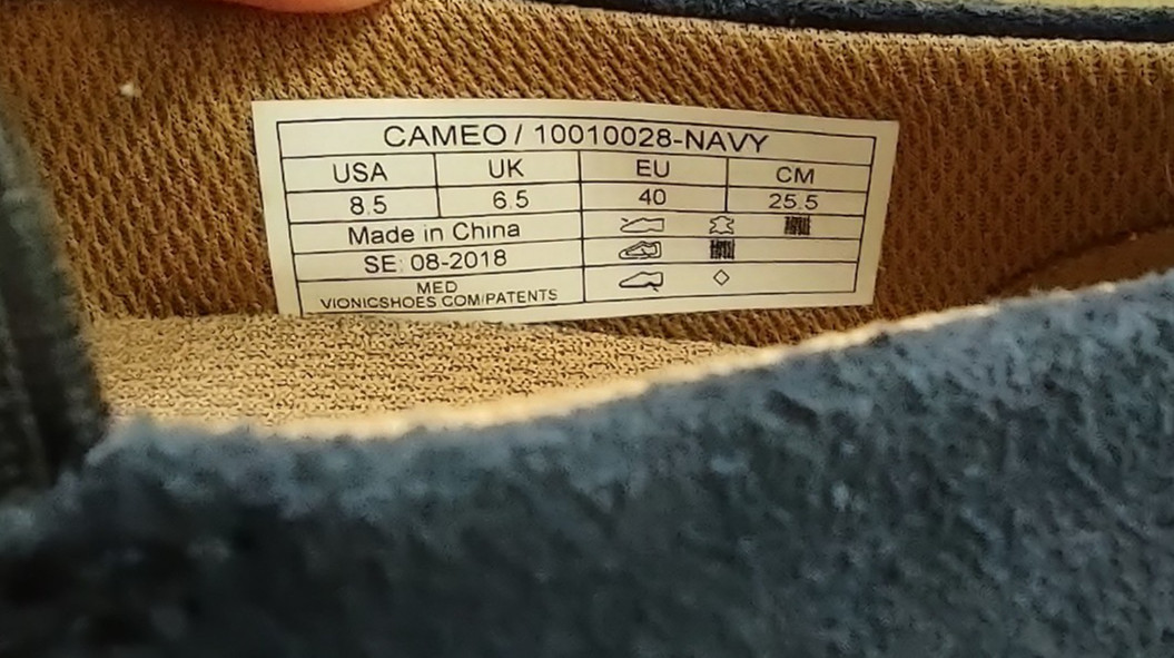 Vionic Cameo Slip On Sneakers Sz 8.5M Navy Suede Orthopedic Athleisure Commuter