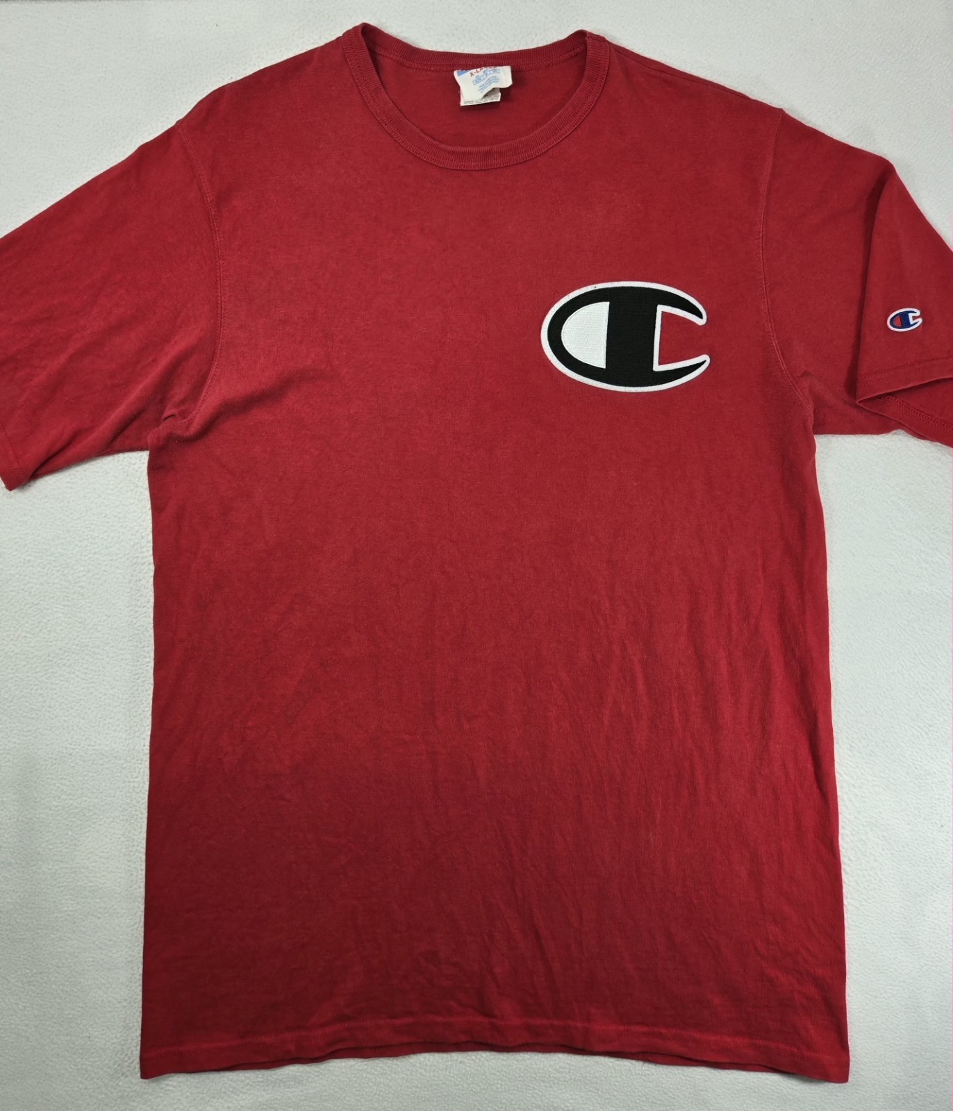 VTG Champion Short Sleeve T-Shirt Men’s XL Red Embroidered Logo GT19 2WC