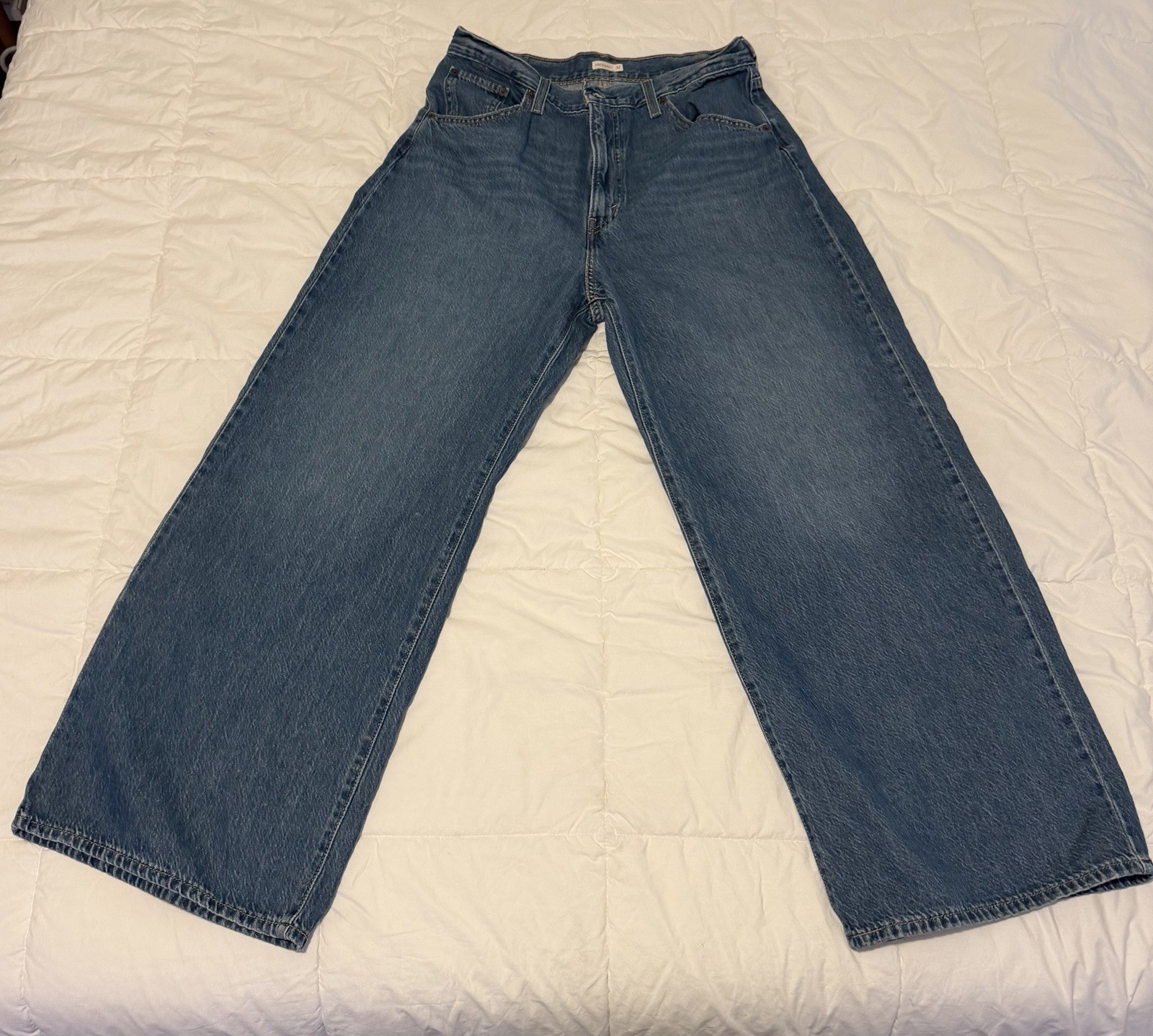 Levi’s Silvertab Cinch Baggy Blue Medium Wash Cotton Denim Jeans Mid Rise
