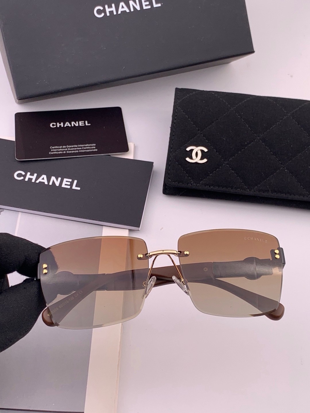 CHANEL CH5550 Women’s Sunglasses – NEW