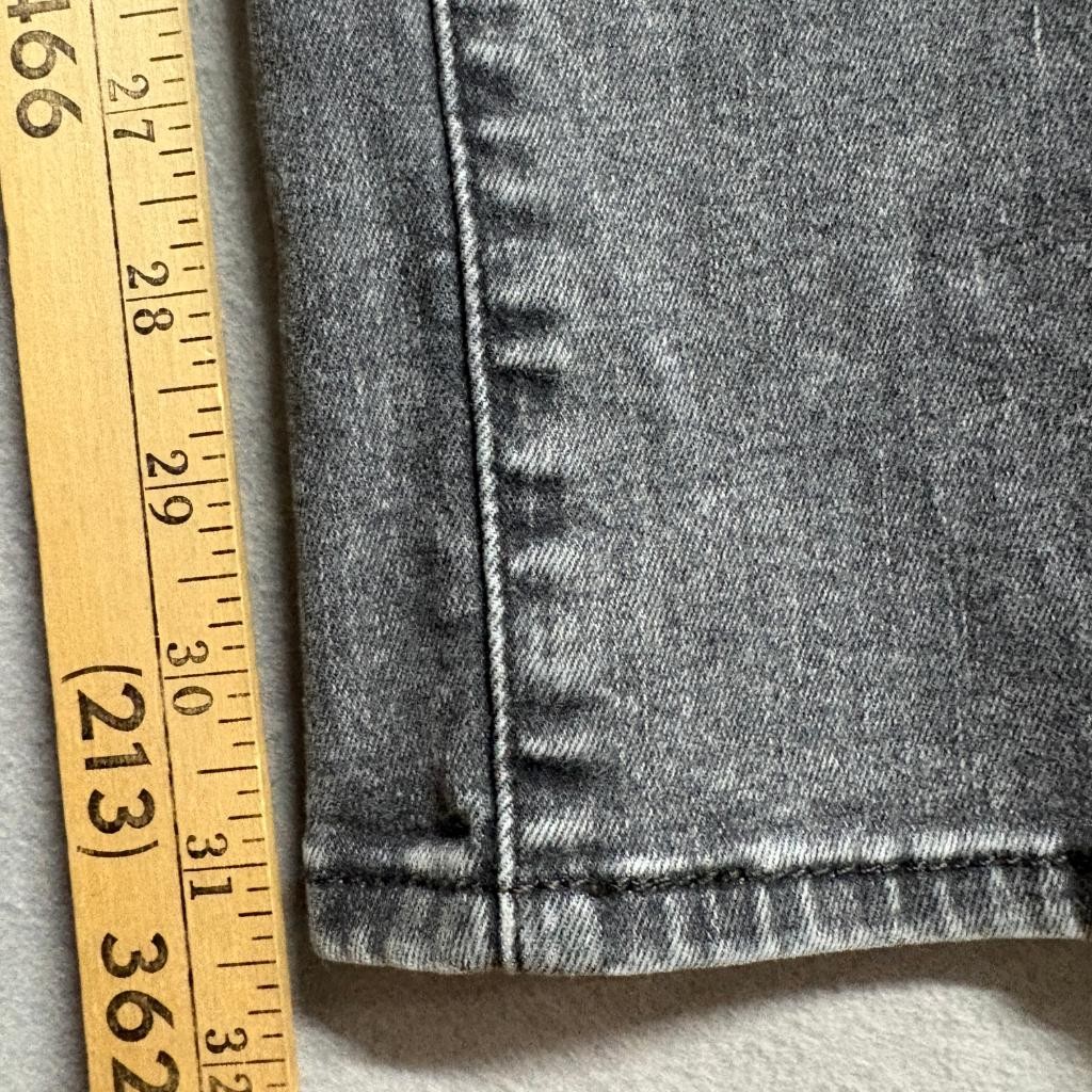 Levis 314 Shaping Straight Jeans Womens 29 Gray Denim Stretch Pants
