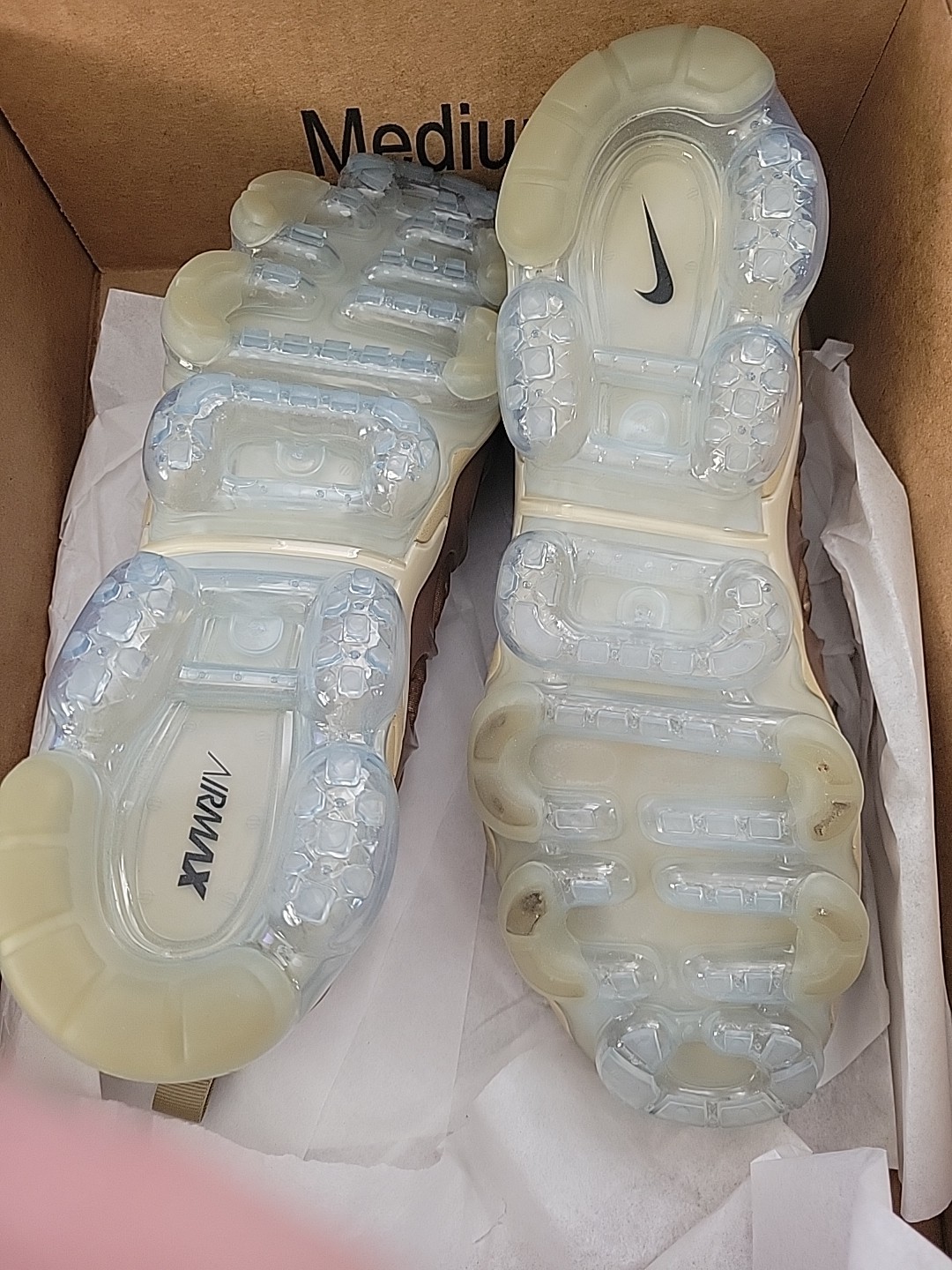 MENS NIKE AIR VAPORMAX PLUS_PARACHUTE BEIGE/DESERT KHAKI IB4008-297-SIZE 10.5