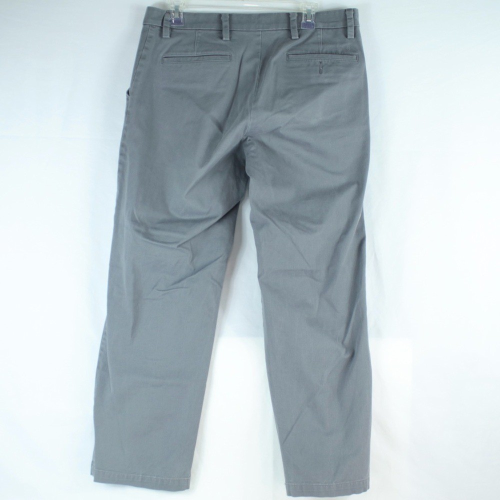 Dockers Gray Classic Fit Chino Pants Mens Size 33×30