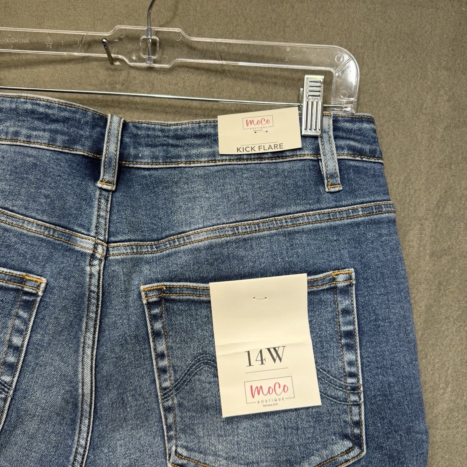 NWT MOCO Boutique Flare Jeans Womens Size 14w Tummy Control Raw Hem MOCO-BY1229