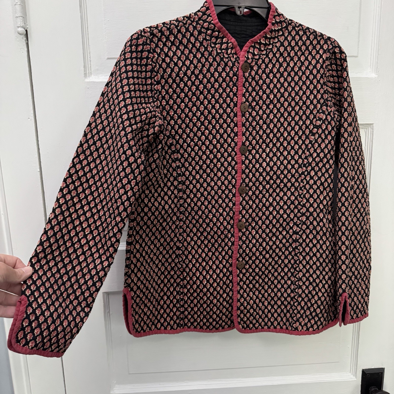 Reversible Quilted Block Print Jacket Womens Small Black Red