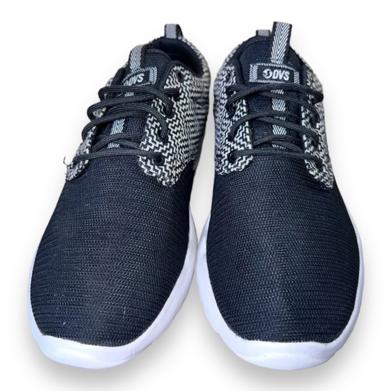DVS Shoe Company Premier 2.0 Black/ White Women’s 9.5