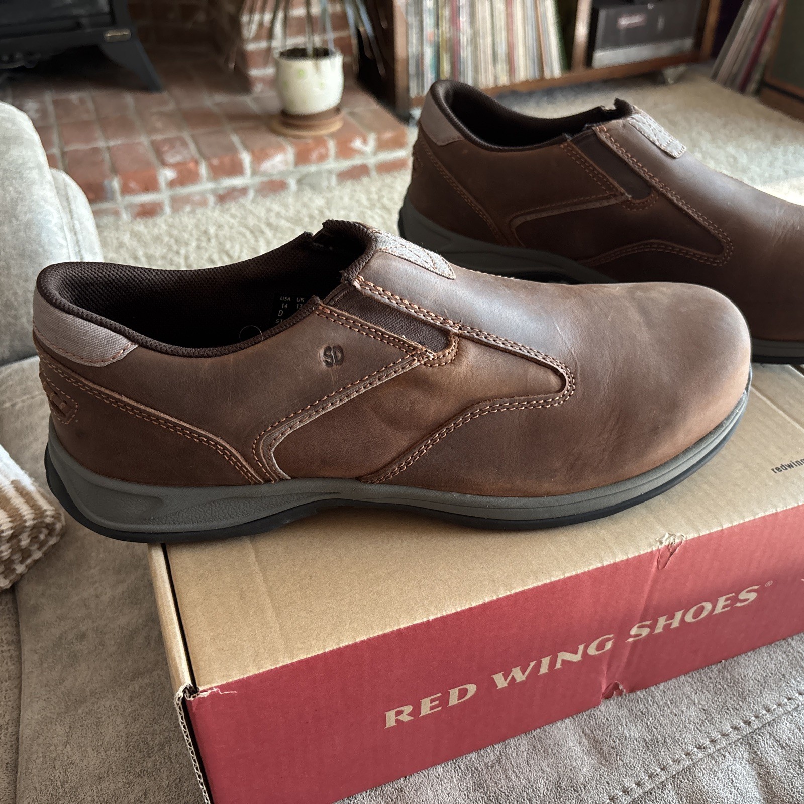 New Red Wing Men’s Size 14 D Non Metallic Hard Toe Toe ESD Slip-on work shoes
