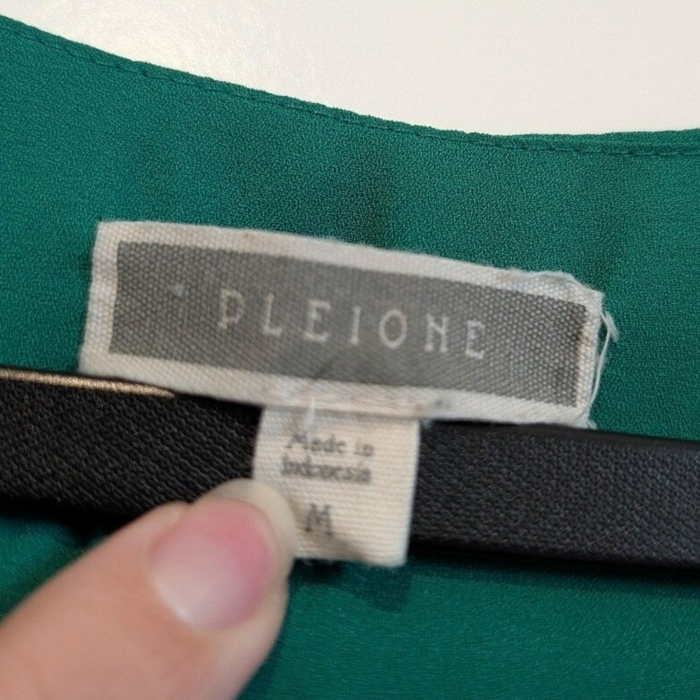 Pleione green v-neck blouse