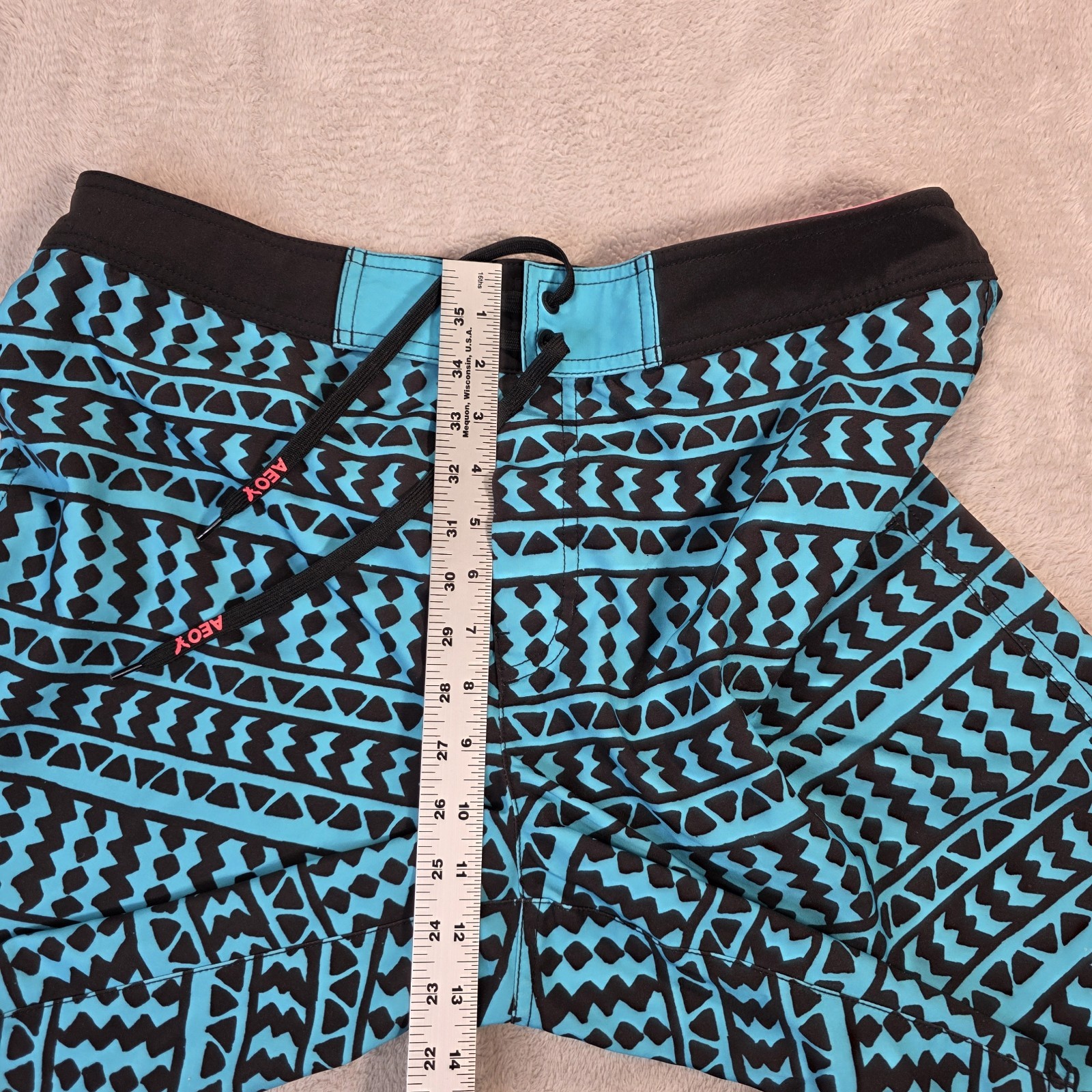 American Eagle Board Shorts Mens Large Blue Black Neon Beach Vacation Surf Sun
