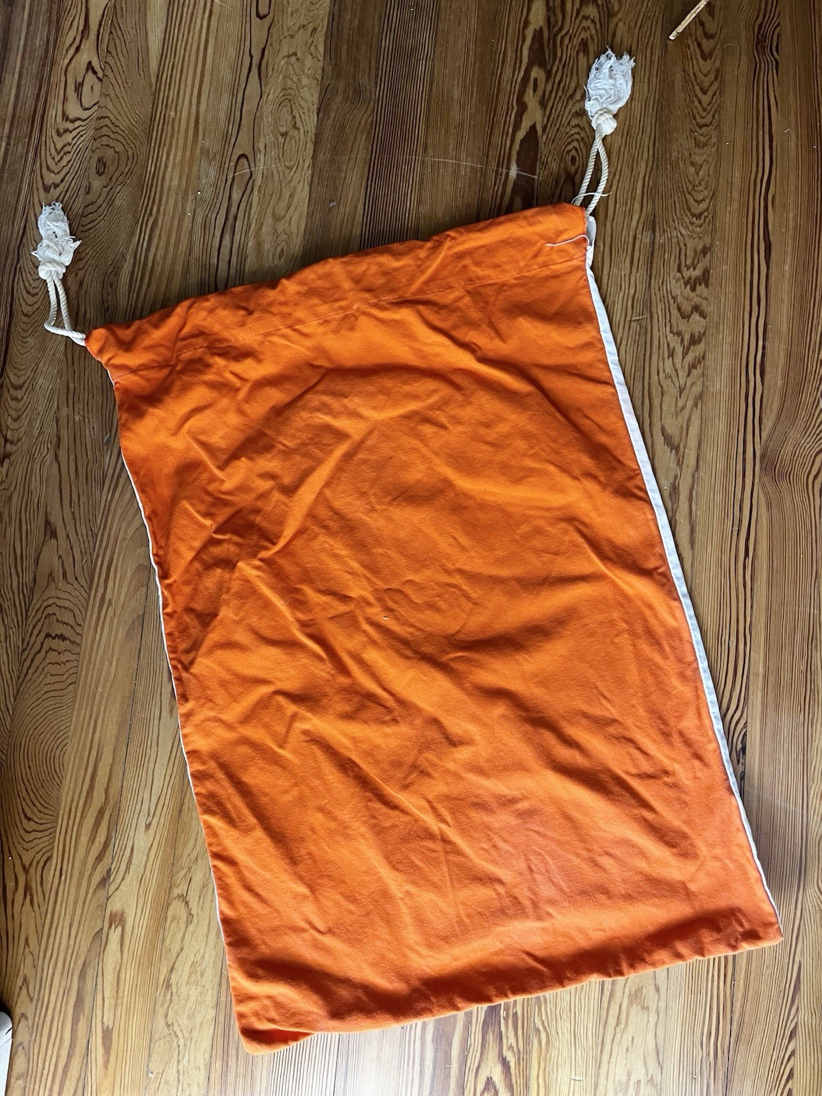 Vintage Scuda Retro Alphabet Typography Laundry Bag