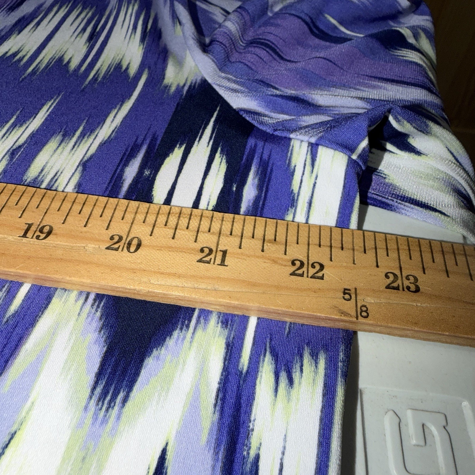 CHICO’S Purple Multi Brushed Feather Ikat Zipper Back Top Shirt Size 3 (XL)