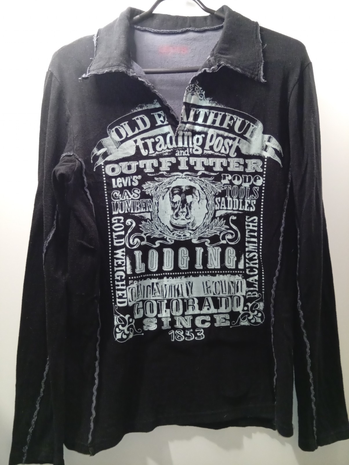 Vintage Y2K Levis Grunge Gothic Thermal Henley Shirt Mens M