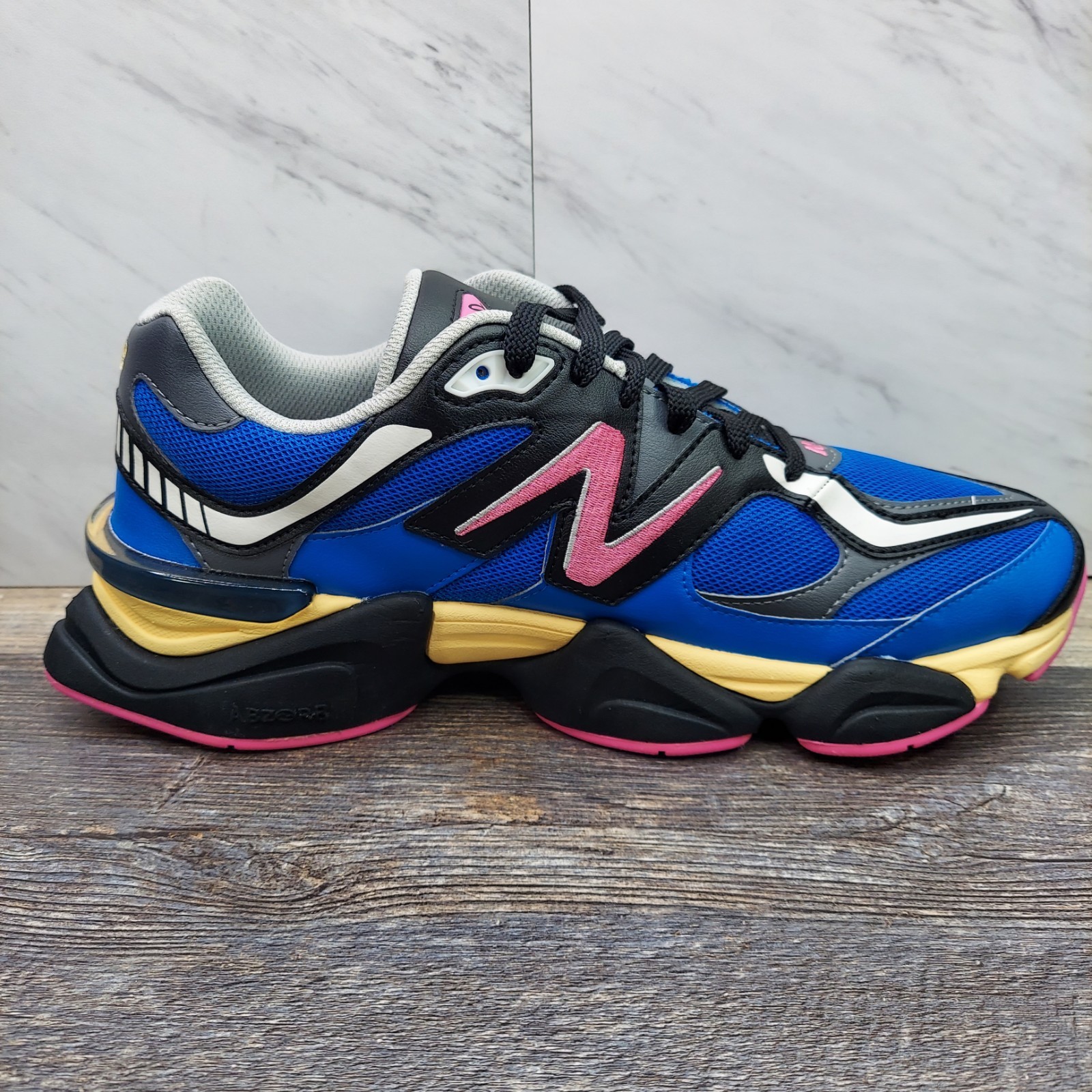 New Balance 9060 Blue Oasis Real Pink Black Shoes U9060BPO Men Size 11.5 Sneaker