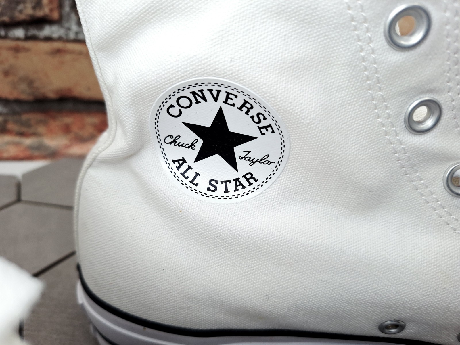 Converse CTAS Hi 1.5in Platform Lift OX White Black Men’s Sz 11 Canvas Sneakers