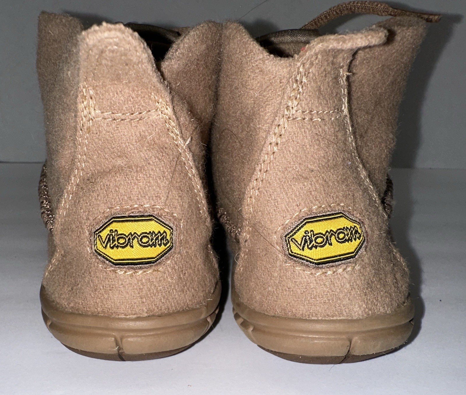 Vibram FiveFingers CVT-Wool Barefoot Shoes Womens EU 36 (US 6.5-7) Caramel