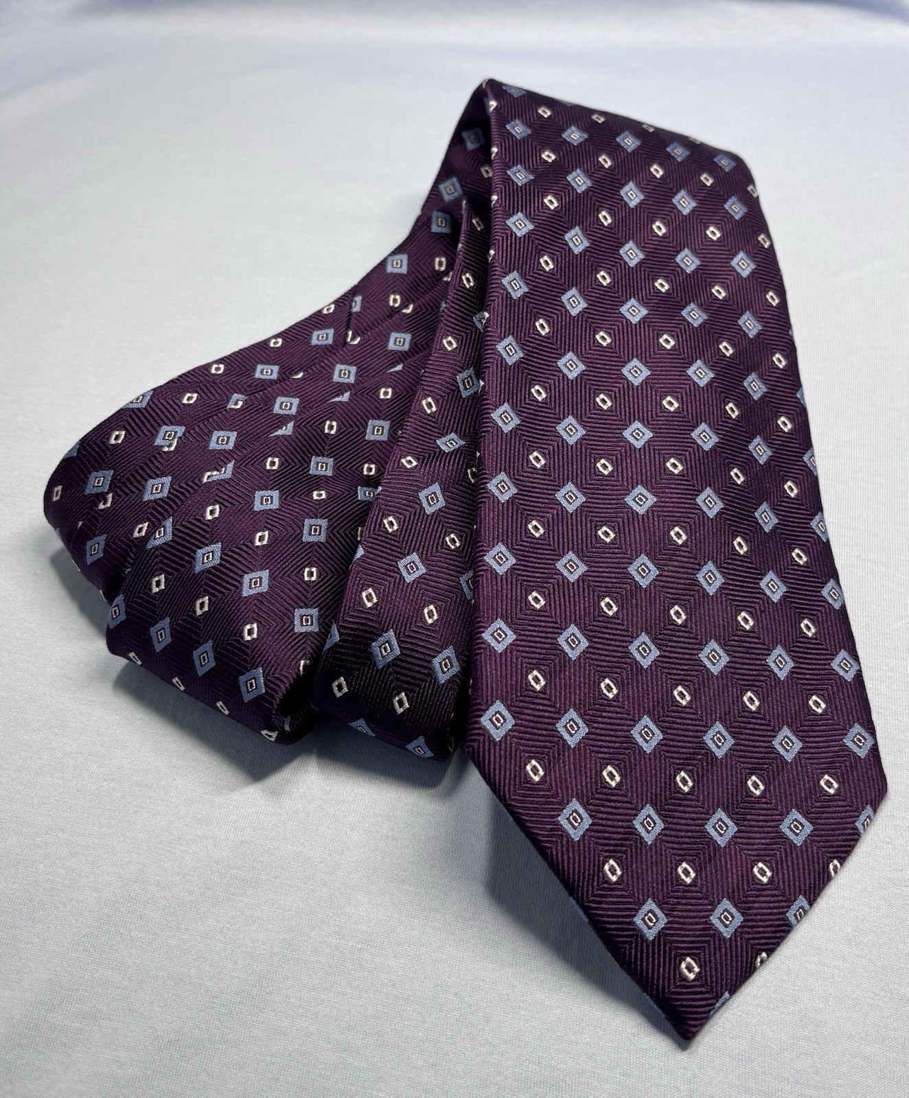 Tasso Elba Hand Made Silk Tie Purple Plum Geometric Blue Diamond Over 60 X 3.75