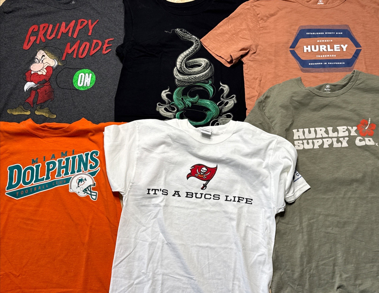 (48 Pc) Random Lot of Graphic TShirts Mixed All Sizes USA Brands Vintage Sports