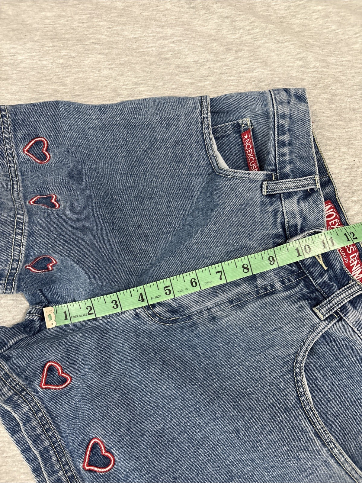 No Excuses High Waisted Denim Jean Shorts Hearts Sz 9/10 Y2K Aesthetic