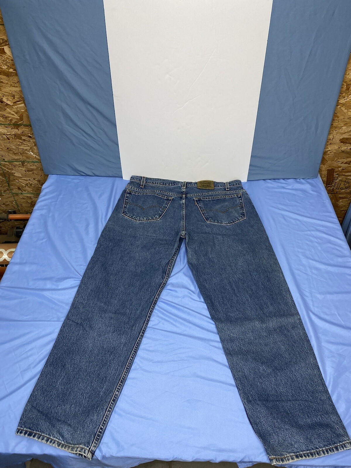 Levi’s 540 Jeans / Relaxed Fit / Vintage 90’s / Size 40×30