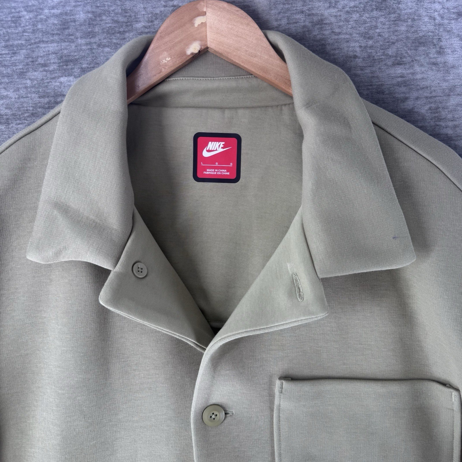Nike Tech Fleece Oversized Shacket Jacket Men’s Large Olive Green FZ7566-276 NWT