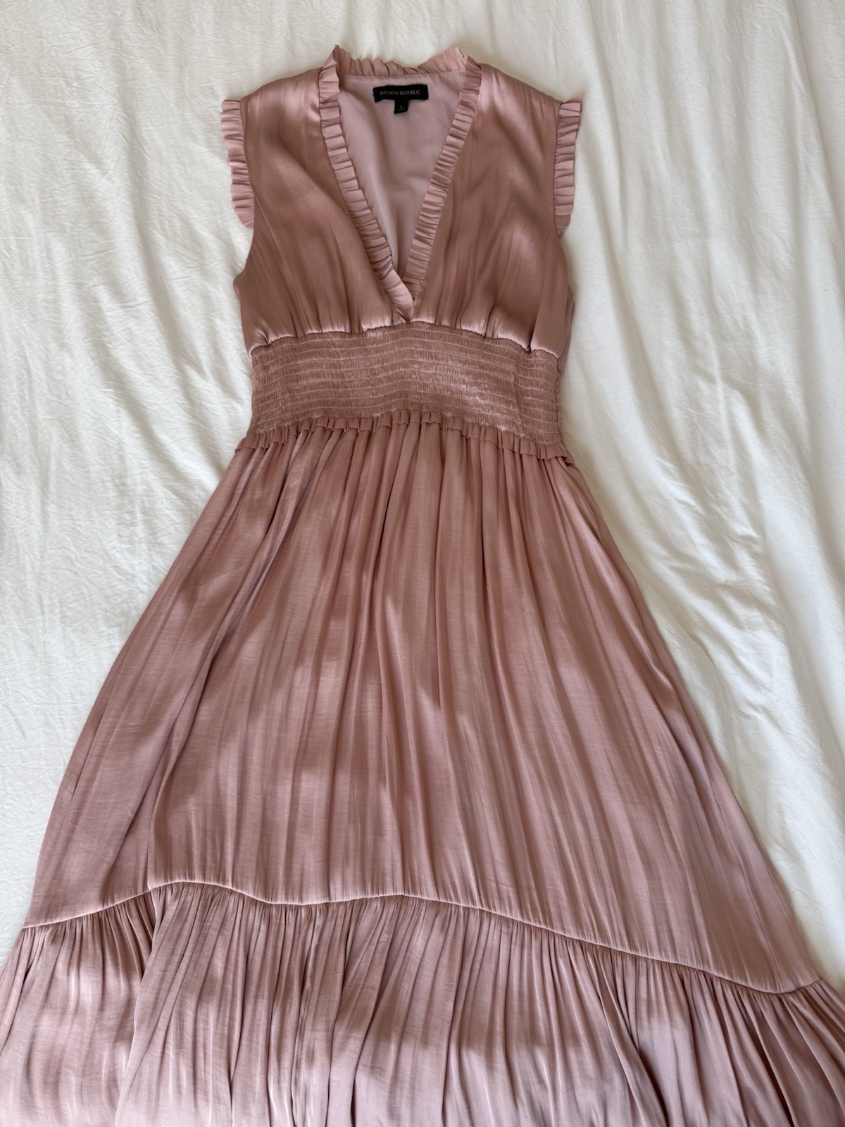 Banana Republic Pink Satin V-Neck Sleeveless Ruffle Pleated Smocked Maxi 6