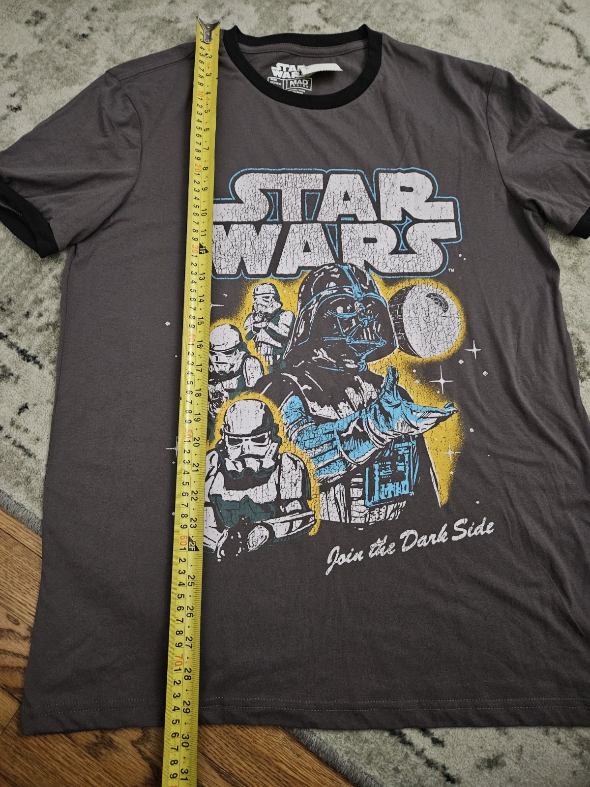 NWT Star Wars Ringer Short Sleeve Graphic T-Shirt Medium Join The Dark Side
