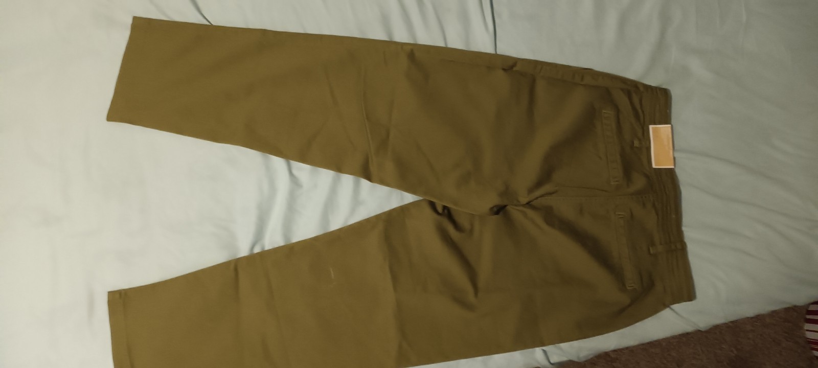 Women’s Michael Kors Brand New w tags. size 4 Capri dressy Olive green w pockets