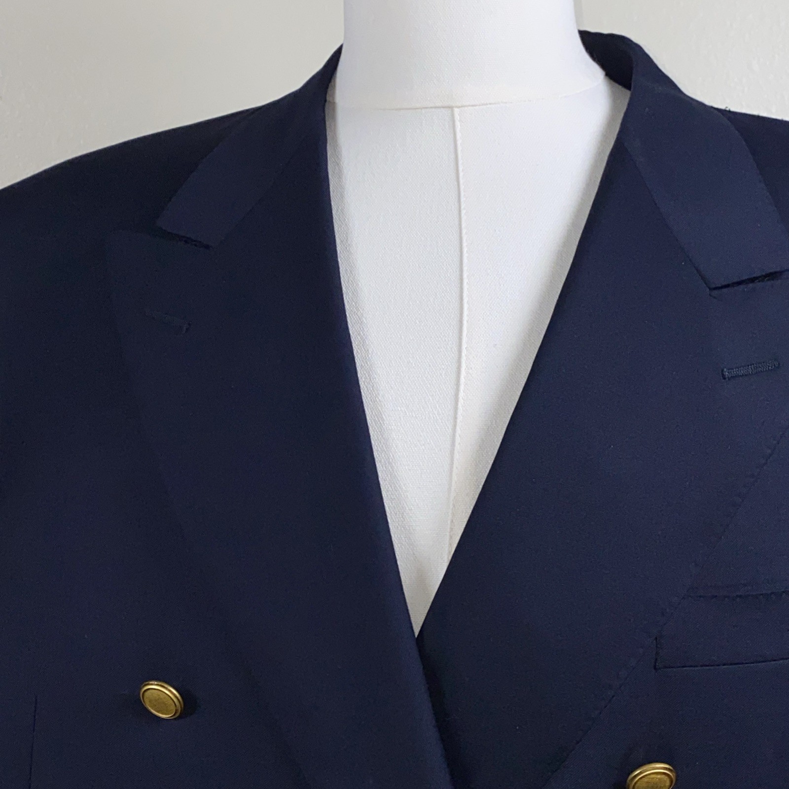 Vintage Canali Men’s EU58/US48L Navy Double Breasted Blazer Gold Buttons Italy