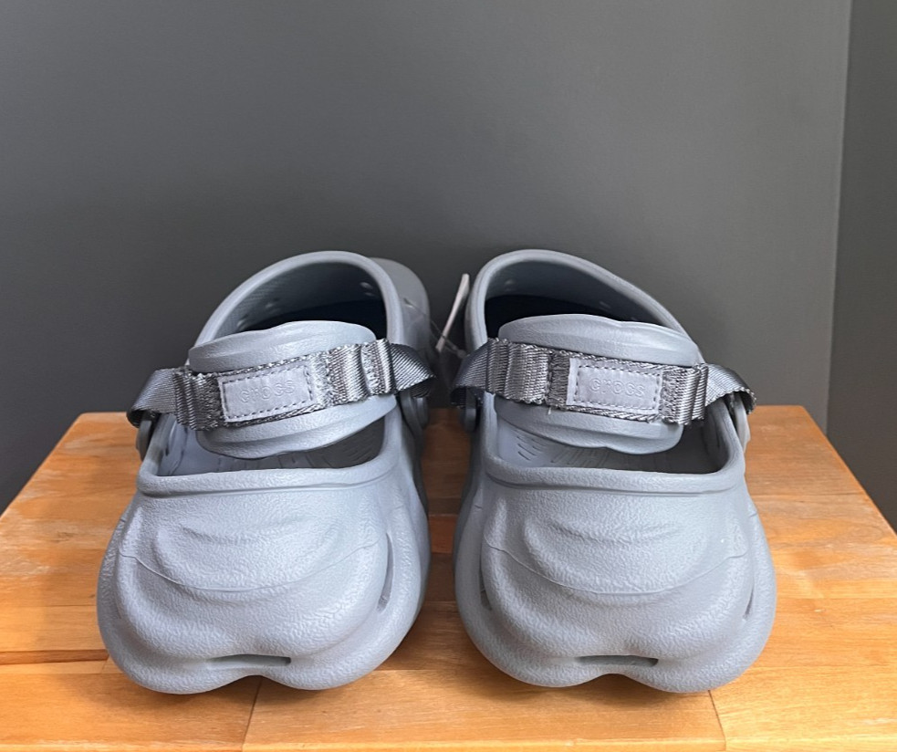 Crocs Concrete (Grey) Echo Clogs US Men 9 / Women 11 NWT