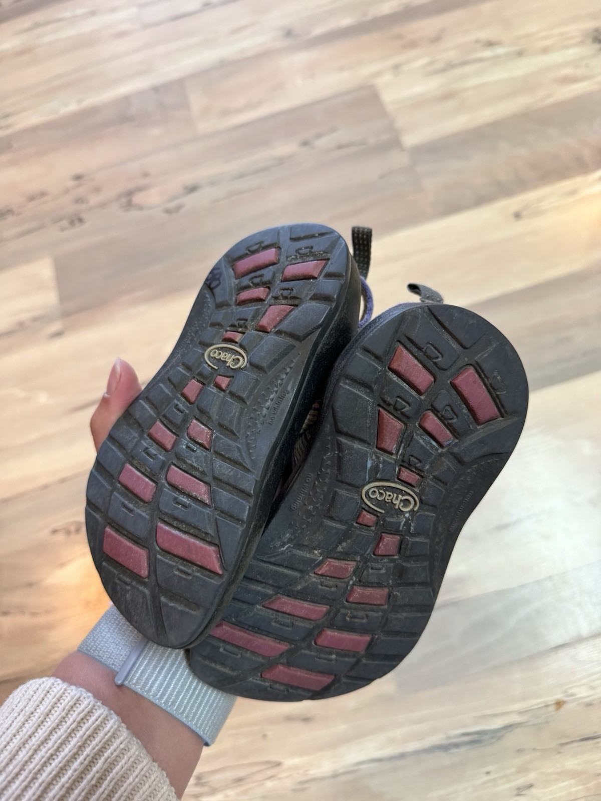 Chaco Unisex Kids Sandals US 9 Strappy Hook & Loop Black Purple Gray Stripe