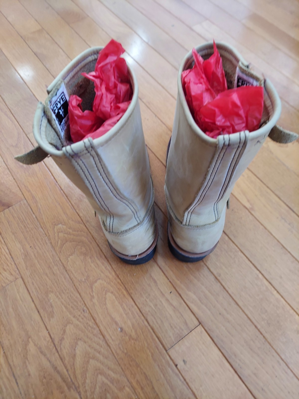 Frye 701 Engineer Boots Pale Yellow Goodyear Welted Motorcycle Women’s Boots 8 M