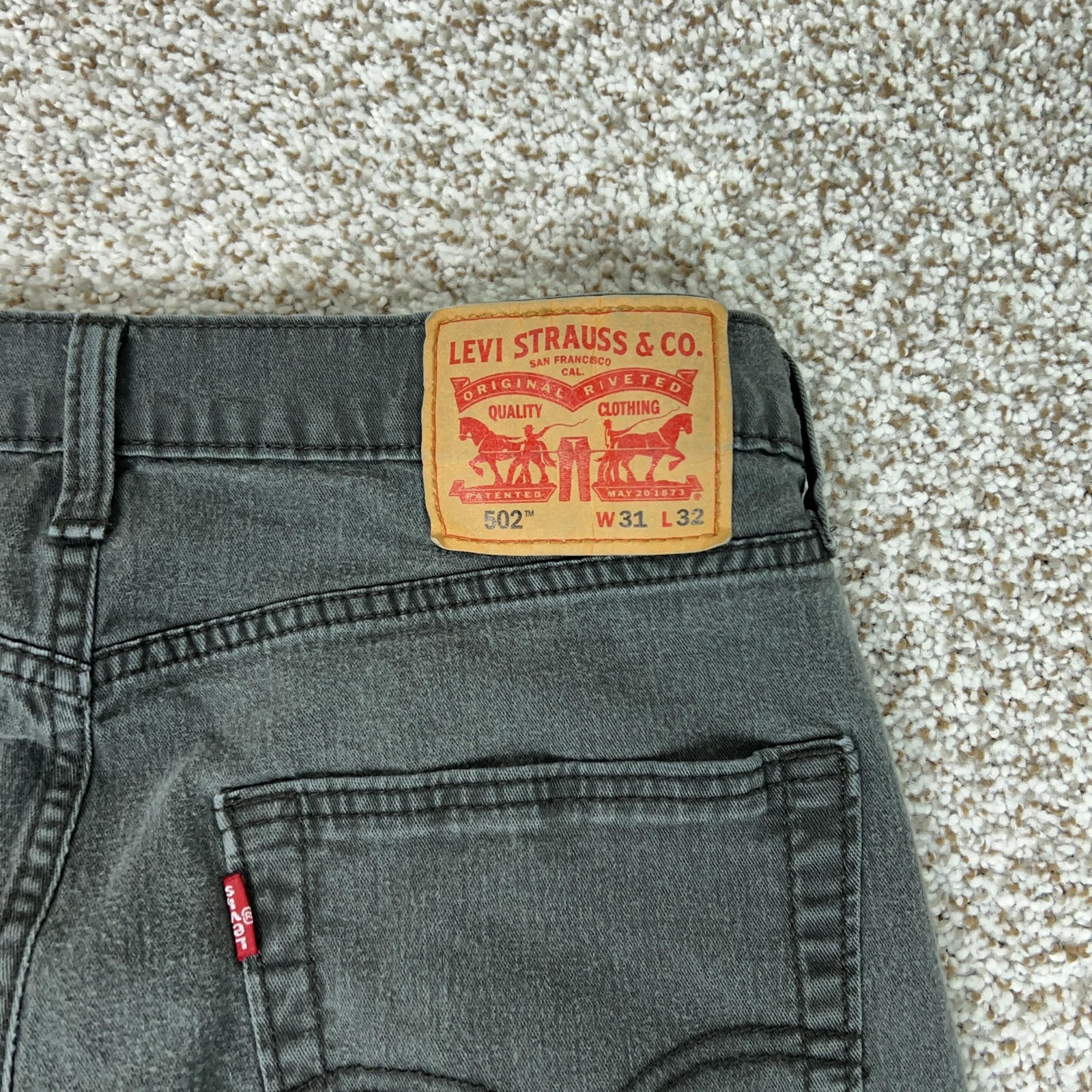 Levis 502 Jeans Mens 31×32 Gray Regular Tapered Stretch Denim Charcoal Wash