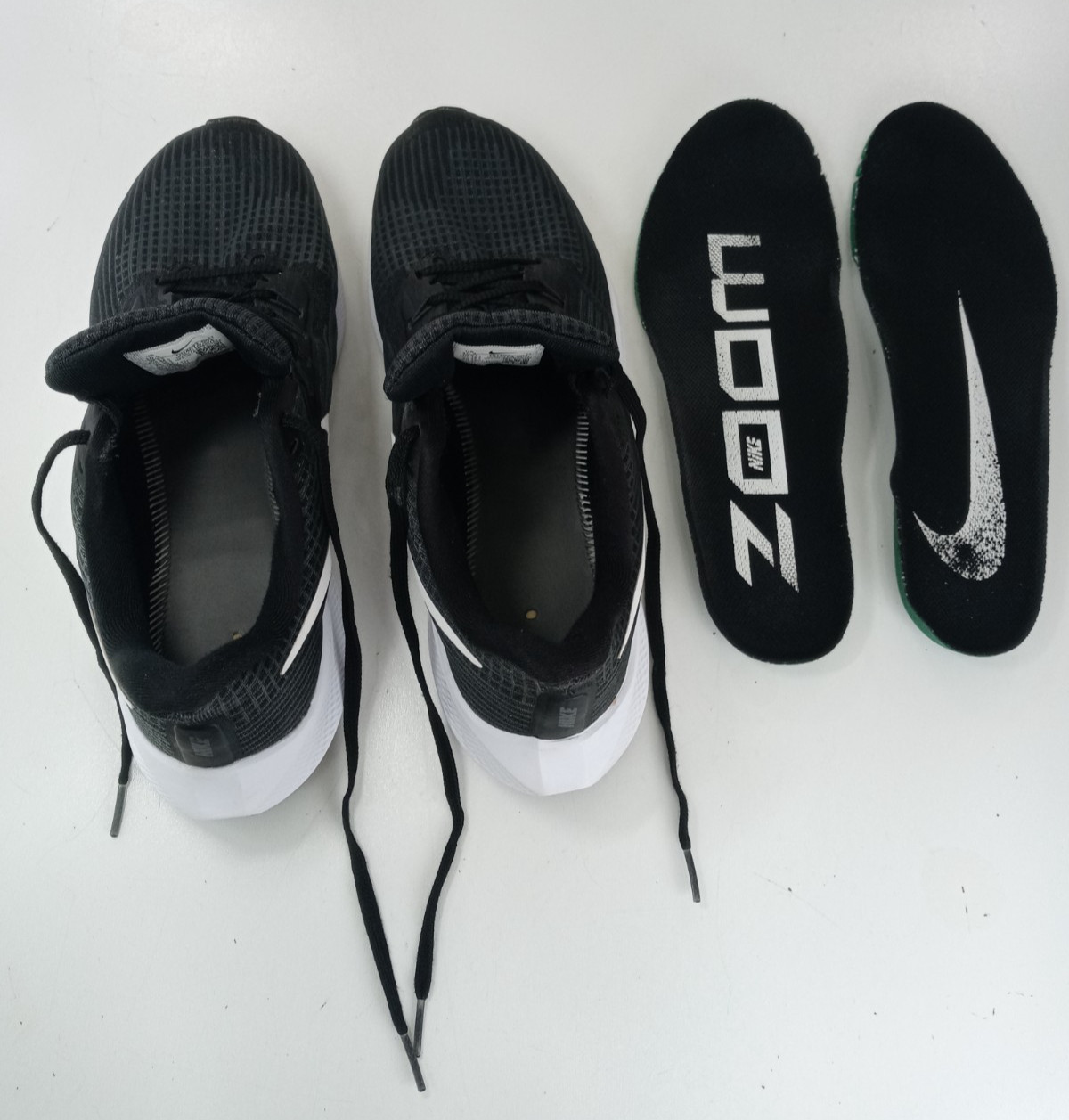 Nike Air Zoom Pegasus 39 Men Black White Running Shoe Sneaker DH4071-001 Sz 10.5
