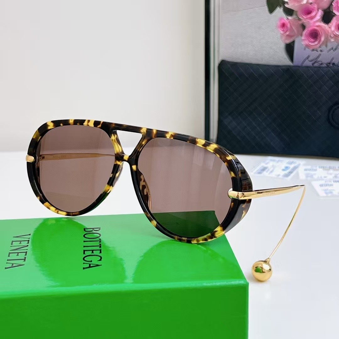 Bottega Veneta BV1273 Sunglasses Women Tortoiseshell Brown Len 63mm UV400 Luxury
